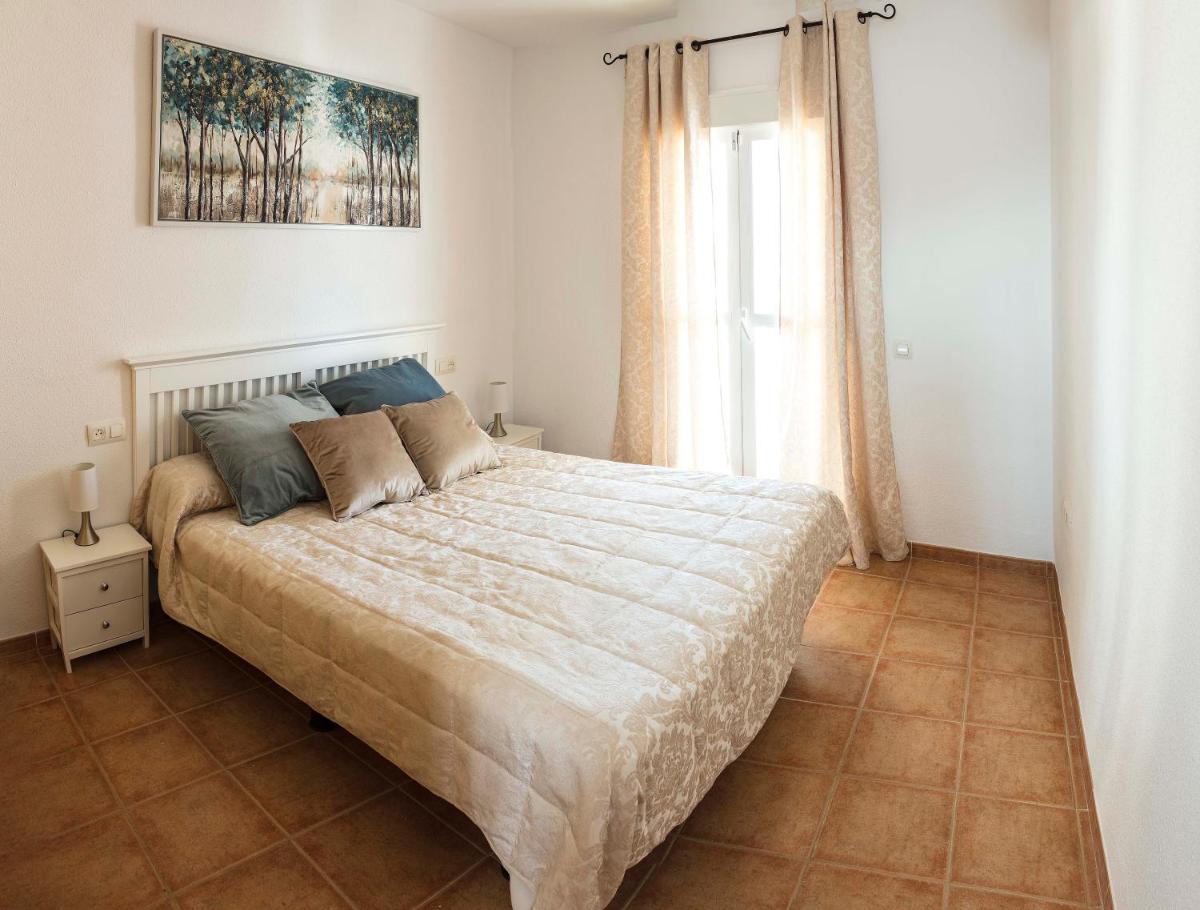 Chalet en Matalascañas a 300 metros de la playa - Housity