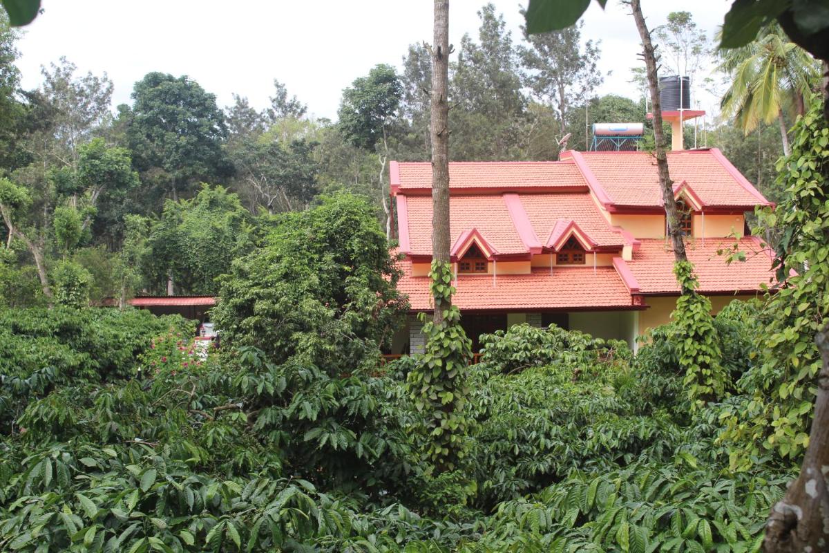 Whistling Woods Farm Stay - Housity