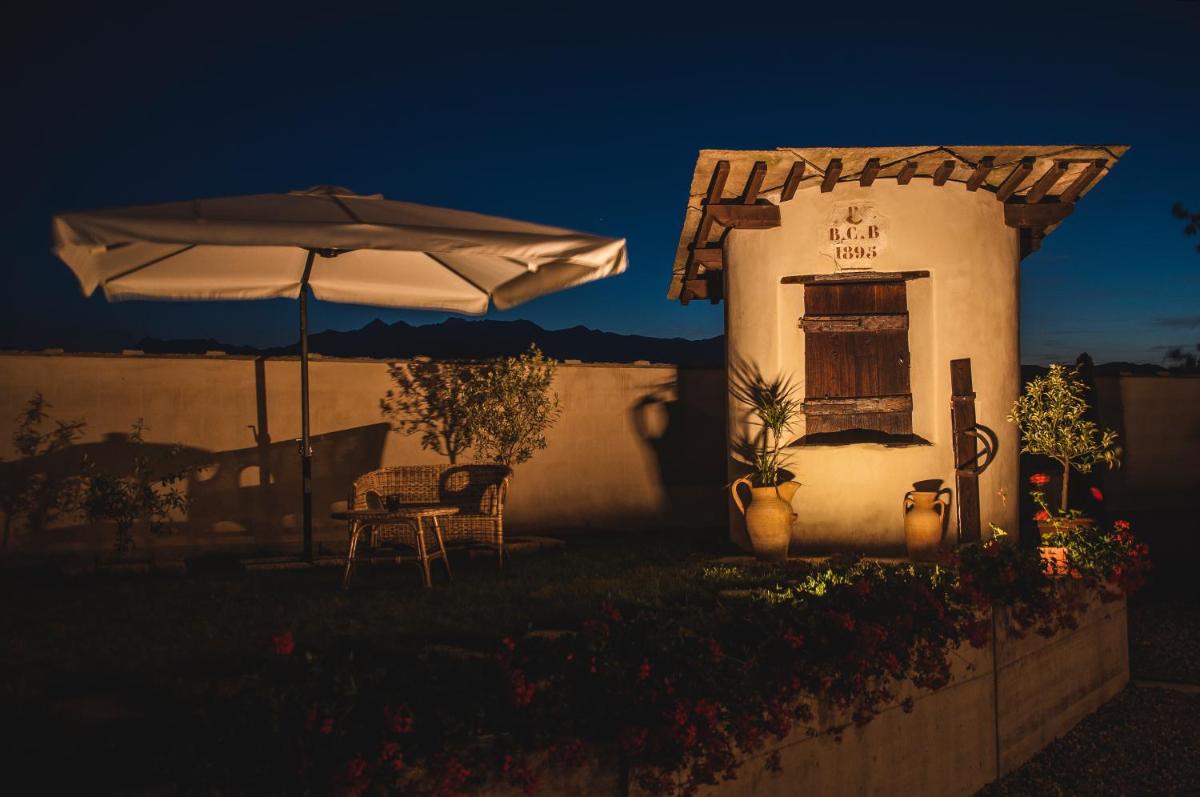 Amaranto Bed & Breakfast - Housity