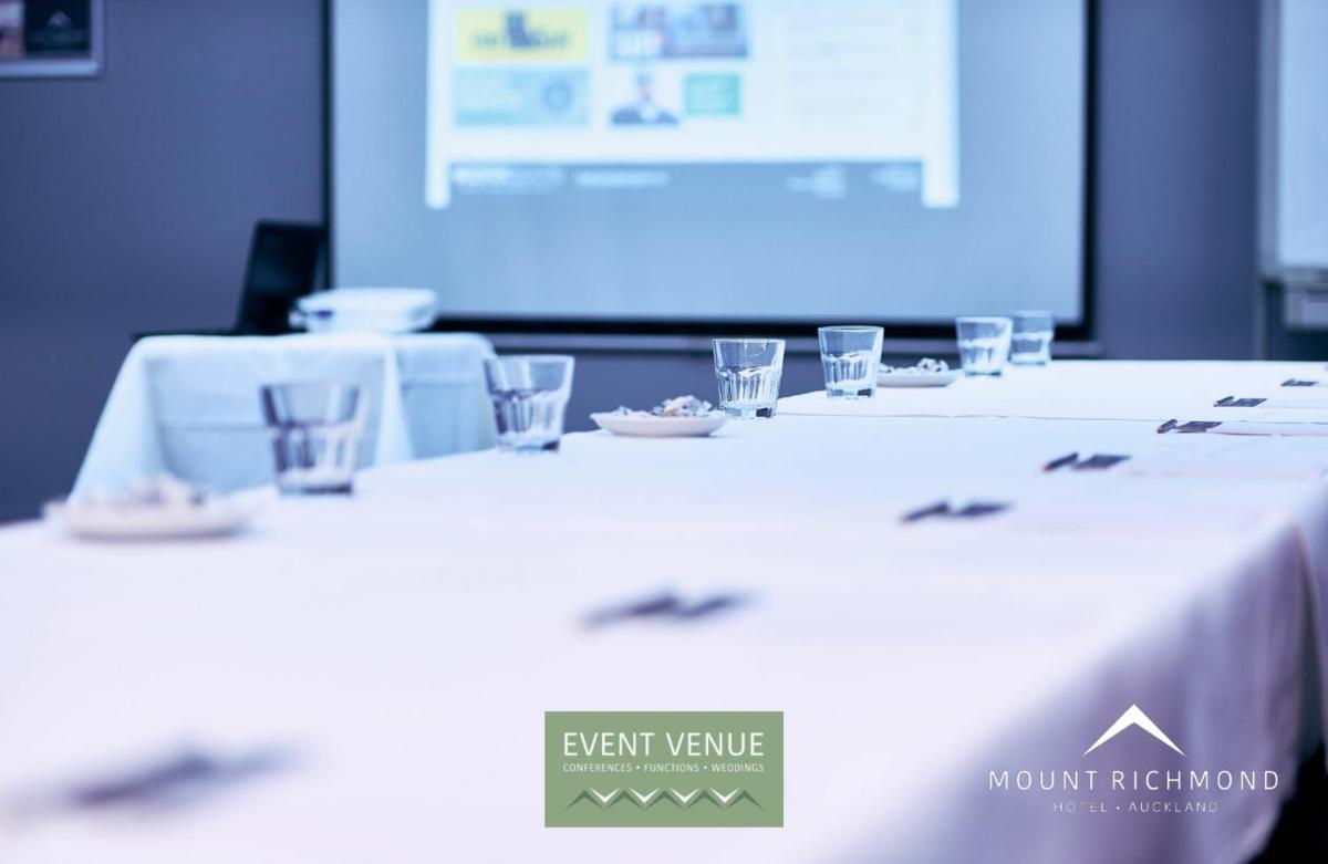 Mount Richmond Hotel - Housity