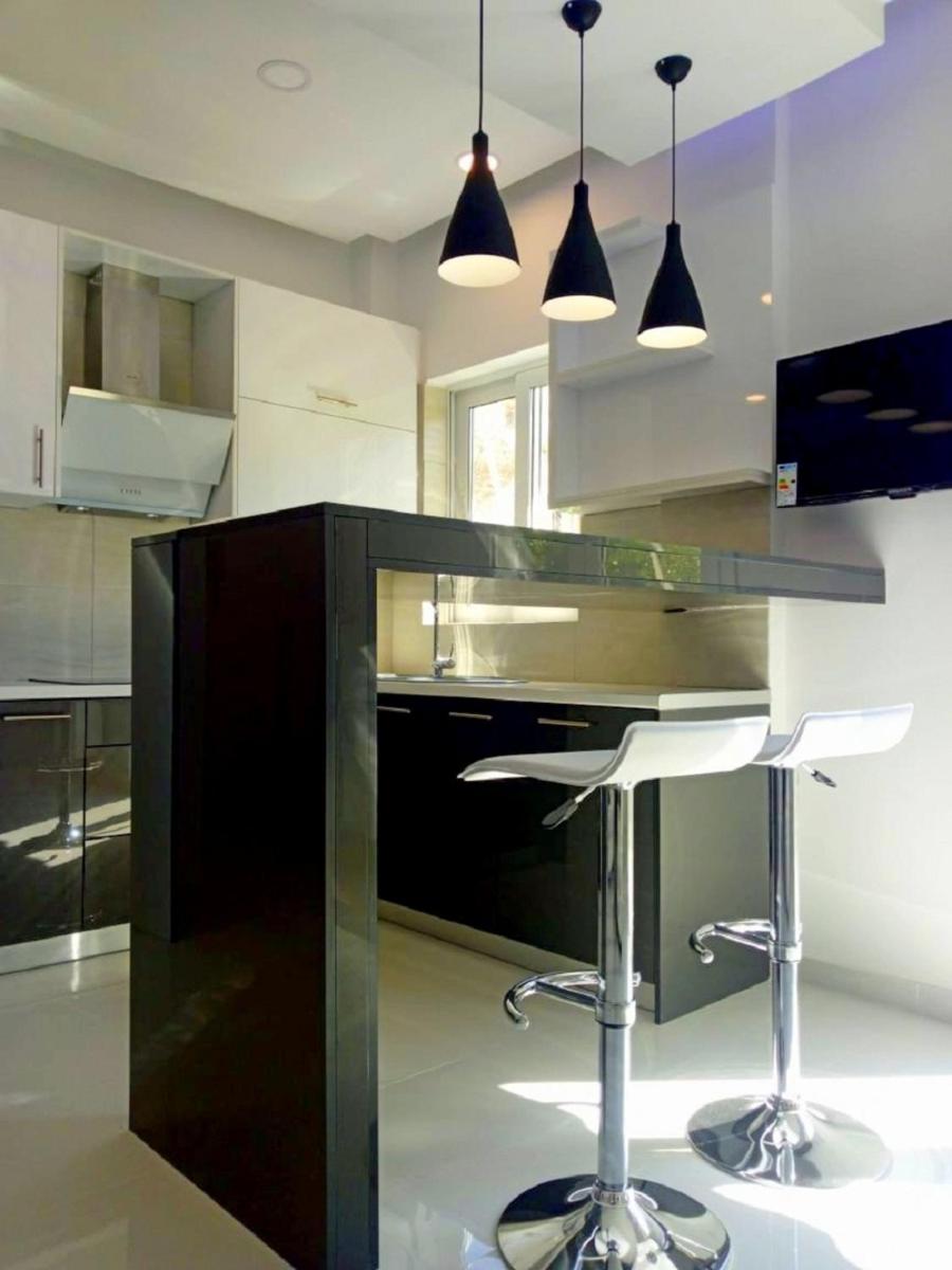 Luxury Apartment next to the sea beach - Housity