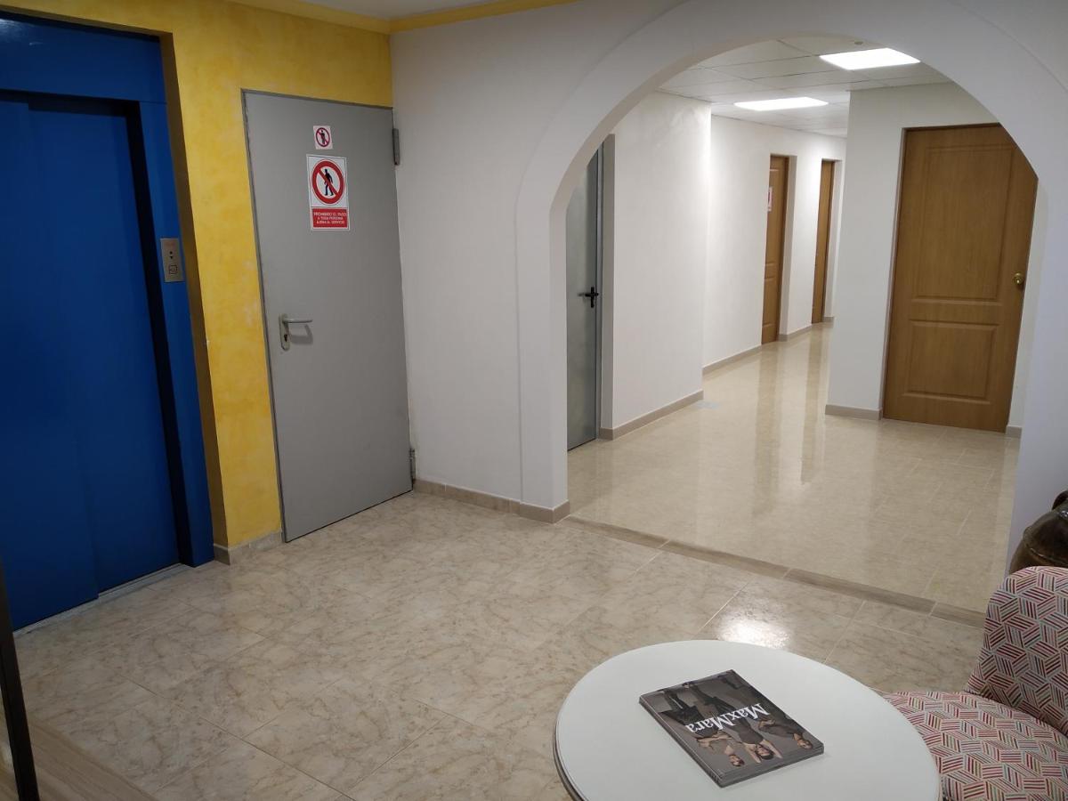 Hostal Leo d'Or - Housity