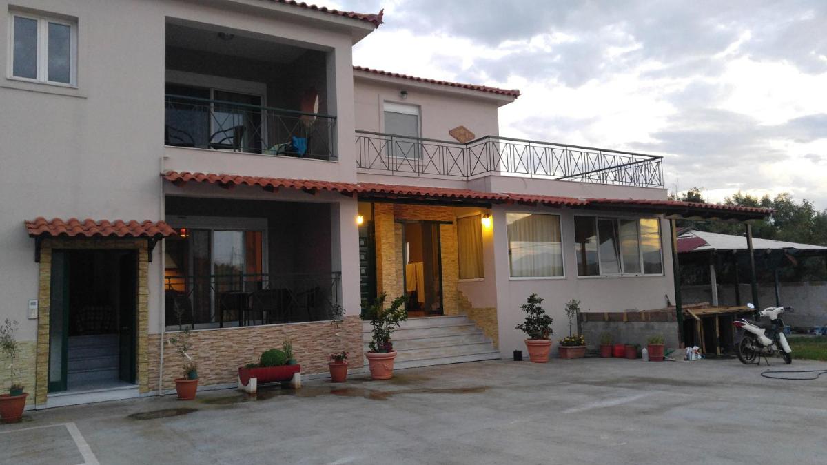 Avantis Apartments - Housity
