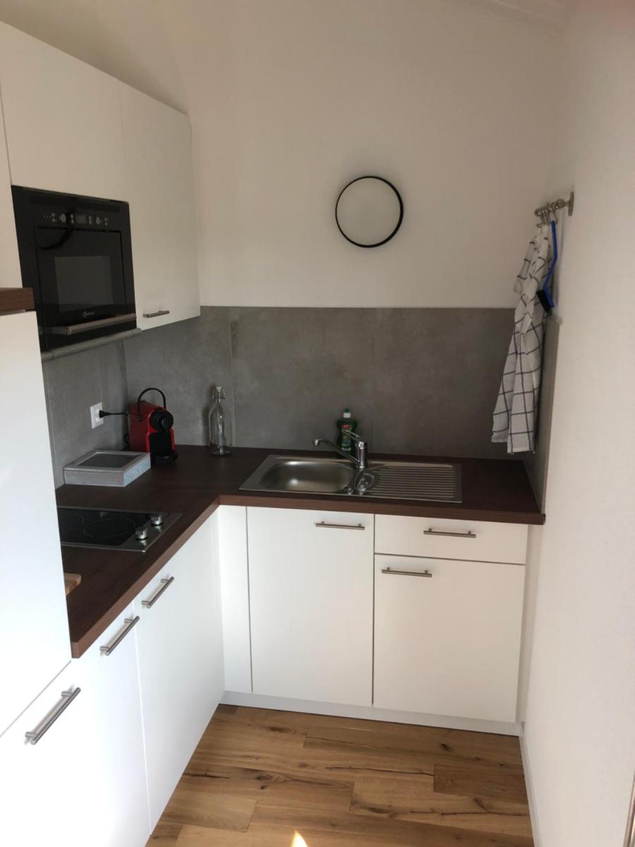 Les Moucherons - Housity
