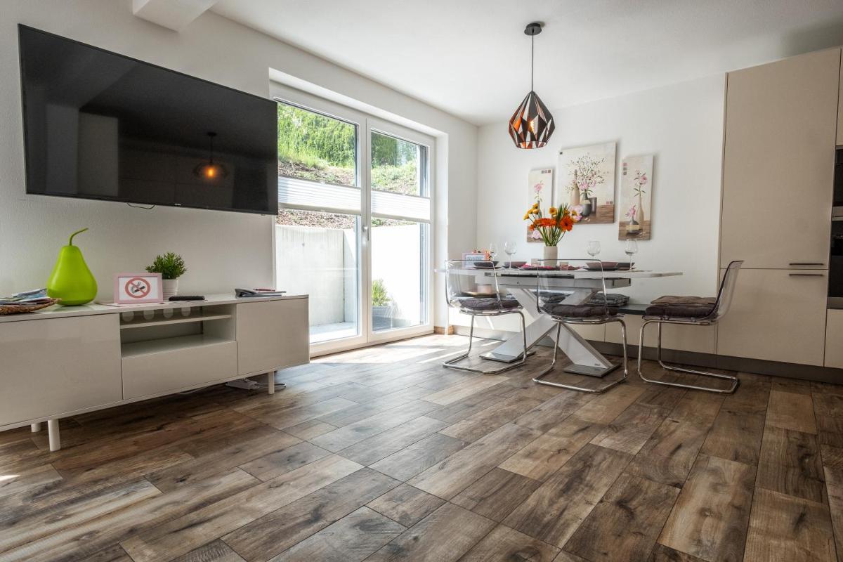 Moderne Souterrain-Wohnung - Housity