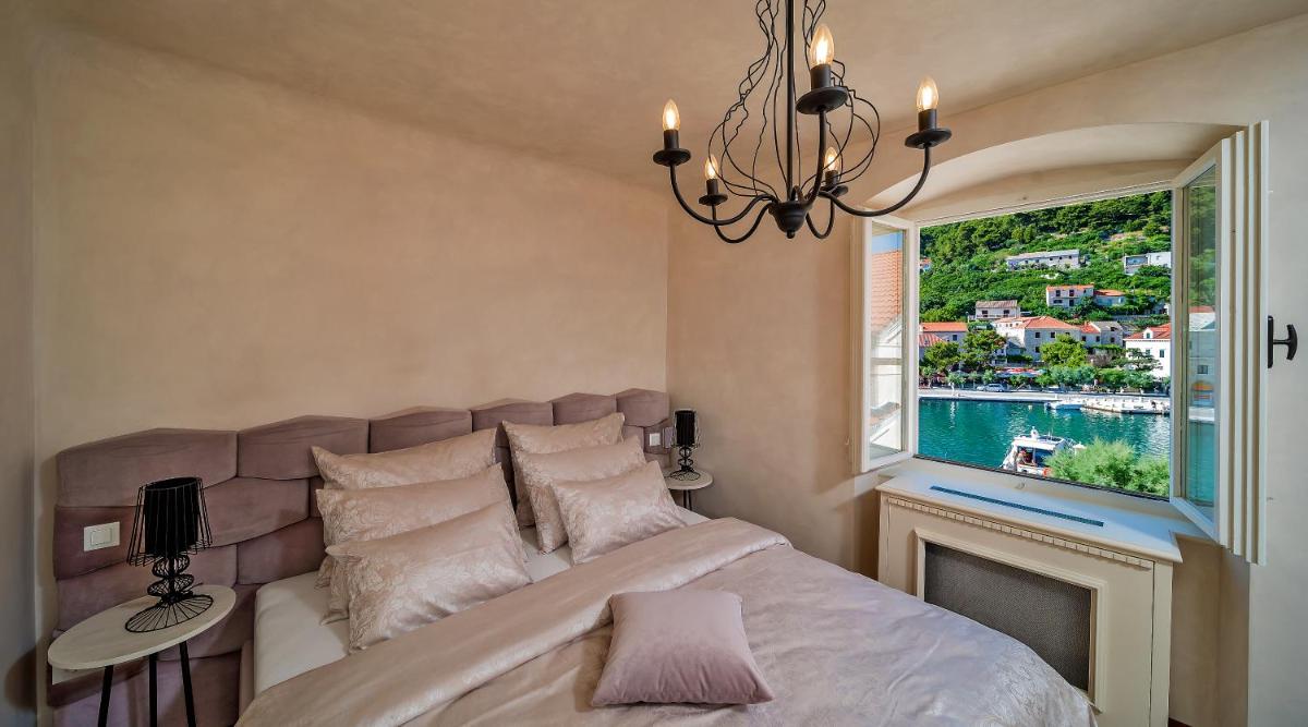 Puteus Palace Heritage Hotel - Housity