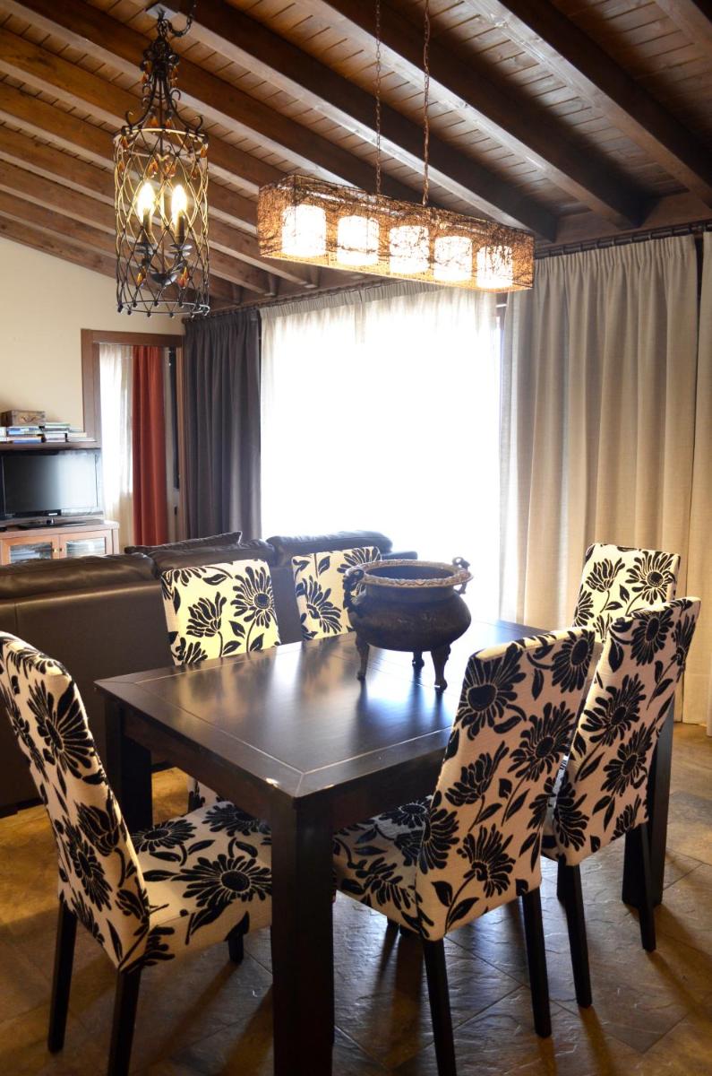 CASA RURAL VERSOS - Housity