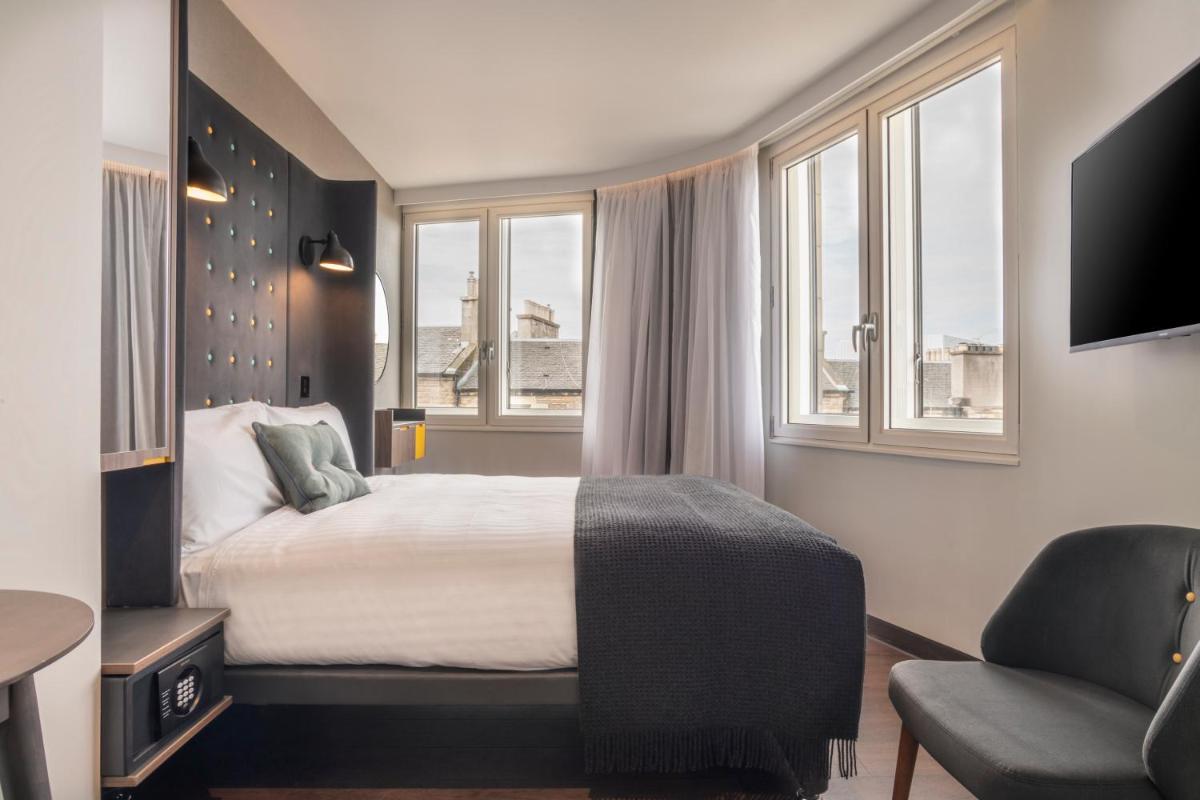 Point A Hotel Edinburgh Haymarket - Housity