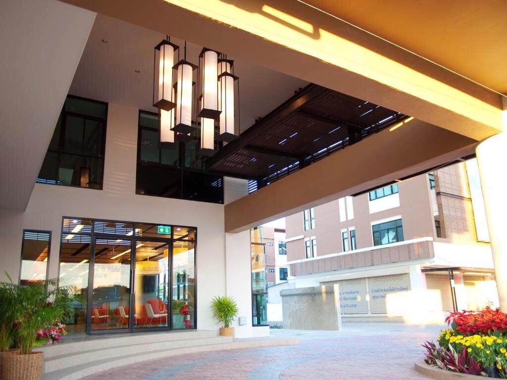 Suitetrails - ABIZZ Hotel Lampang Airport
