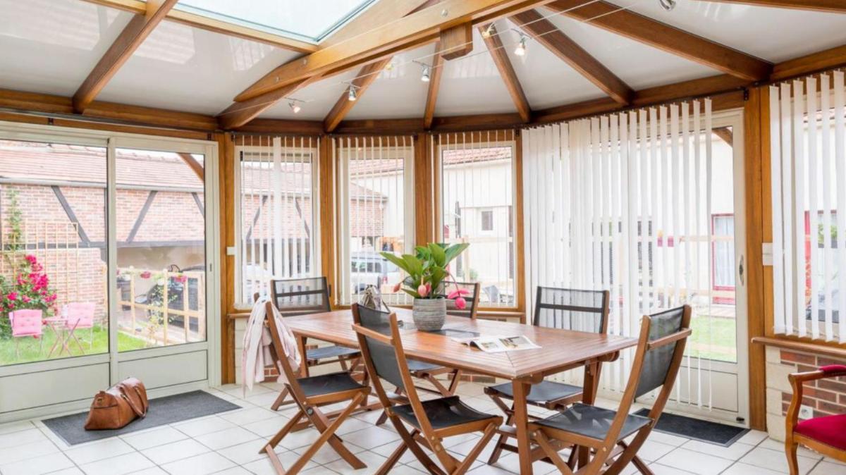 Gîte les chèvrefeuilles 6 personnes Compiegne 10mn - Housity