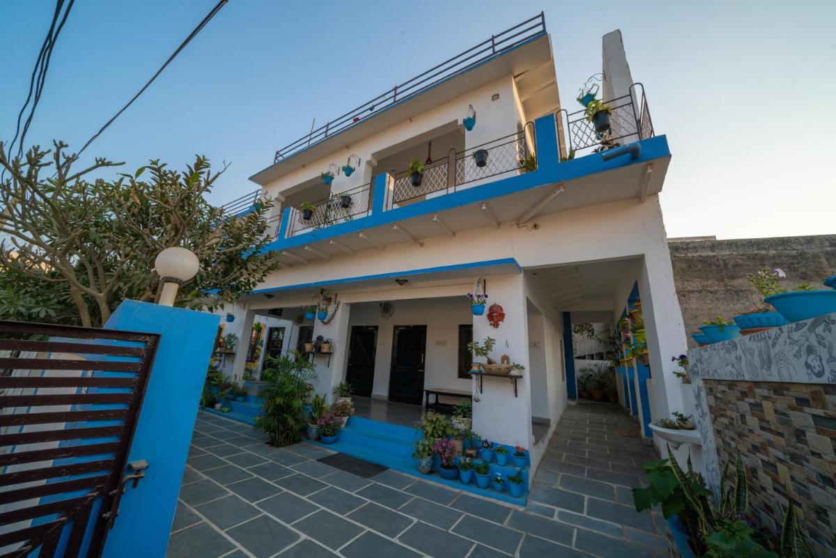 Iora Guest House - Housity