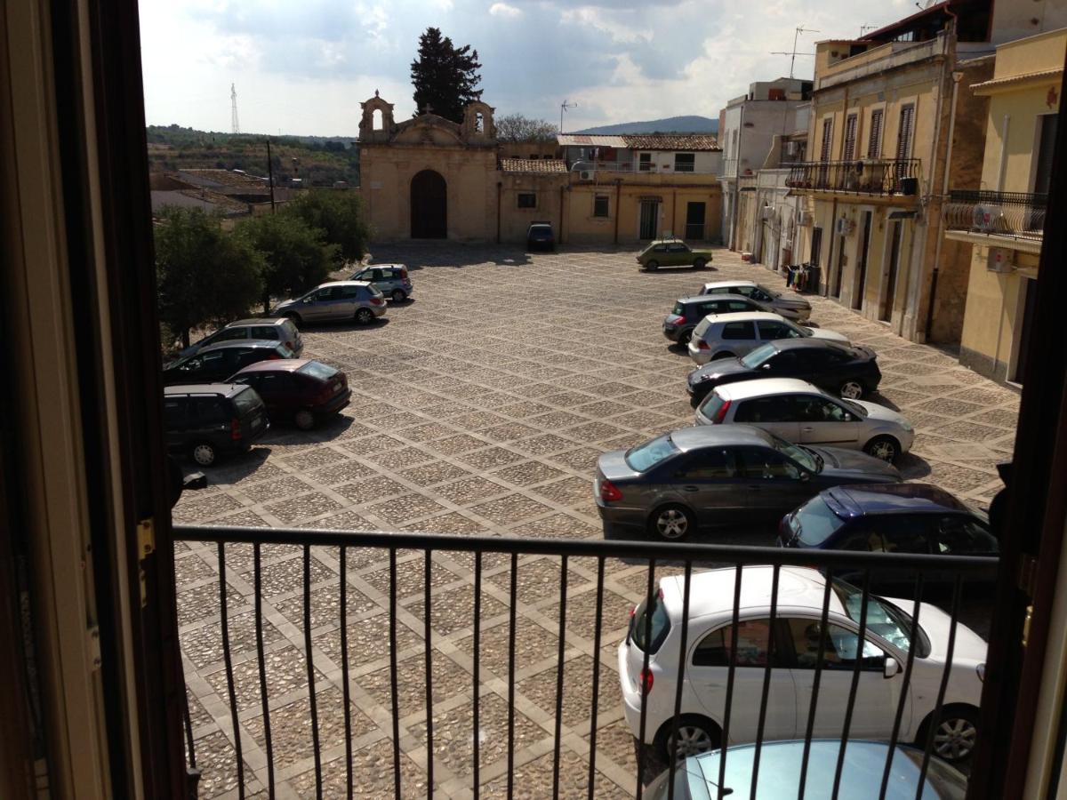 La Perla Di Noto - Housity