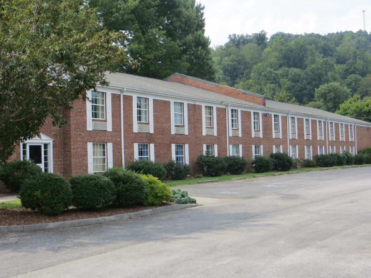 Americourt Hotel and Suites - Elizabethton - Housity