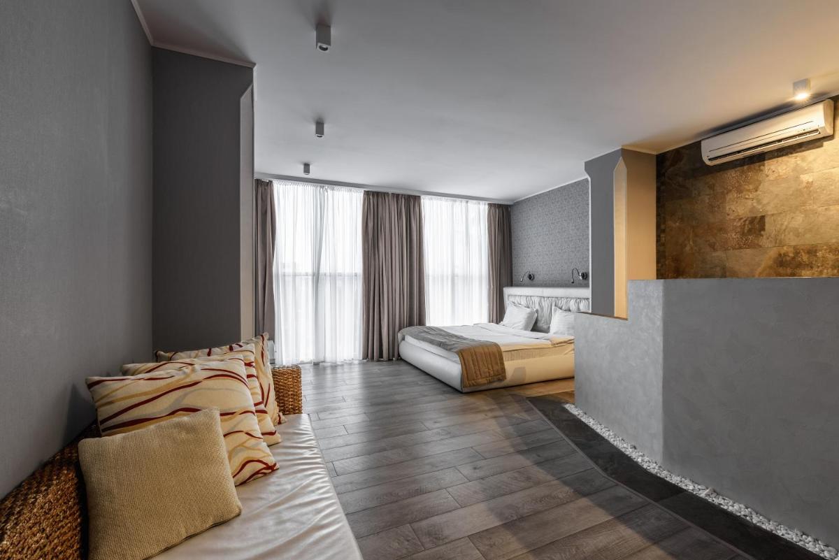 Pallada Hotel - Housity