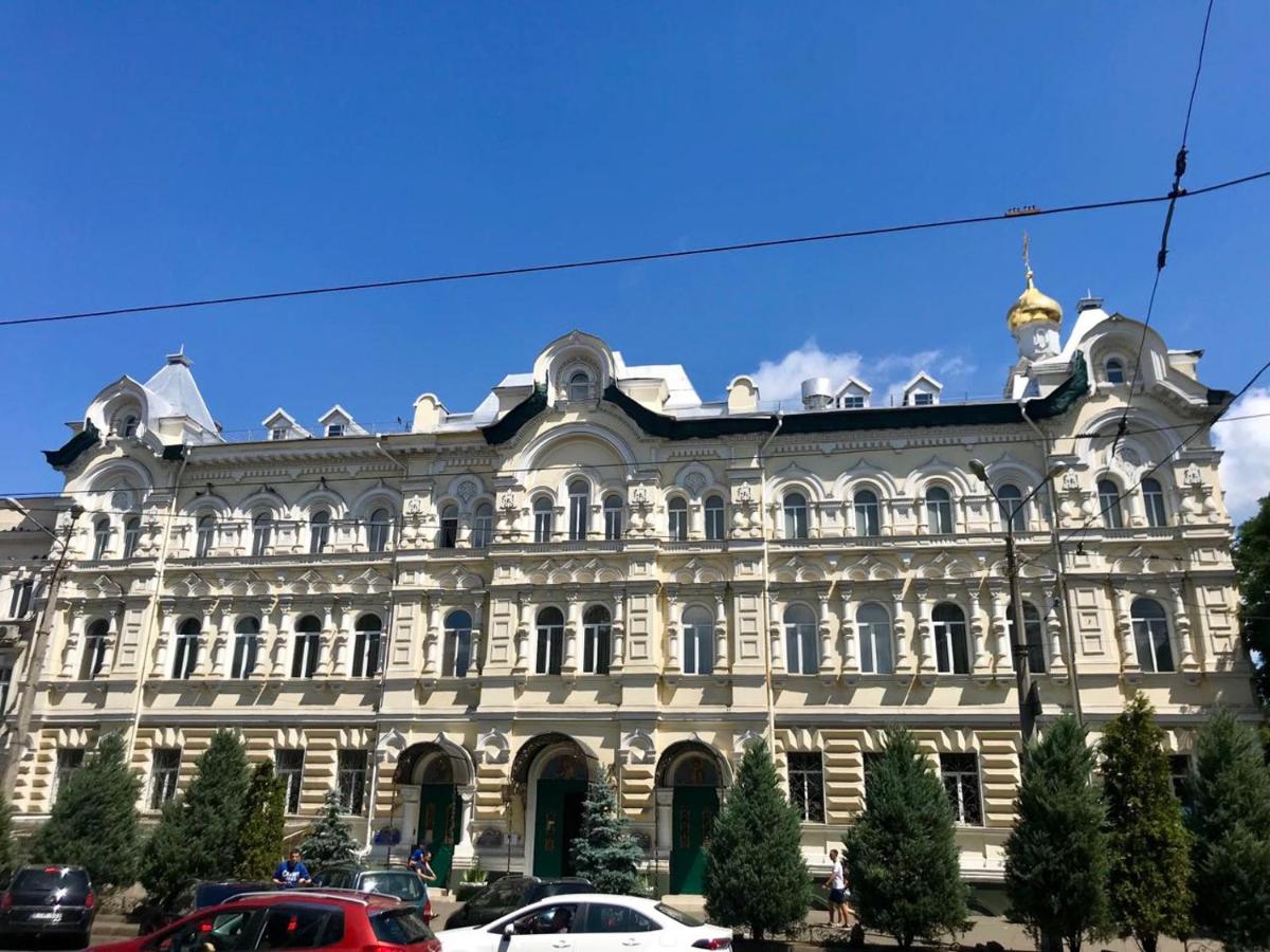 #8 Apartments - Housity
