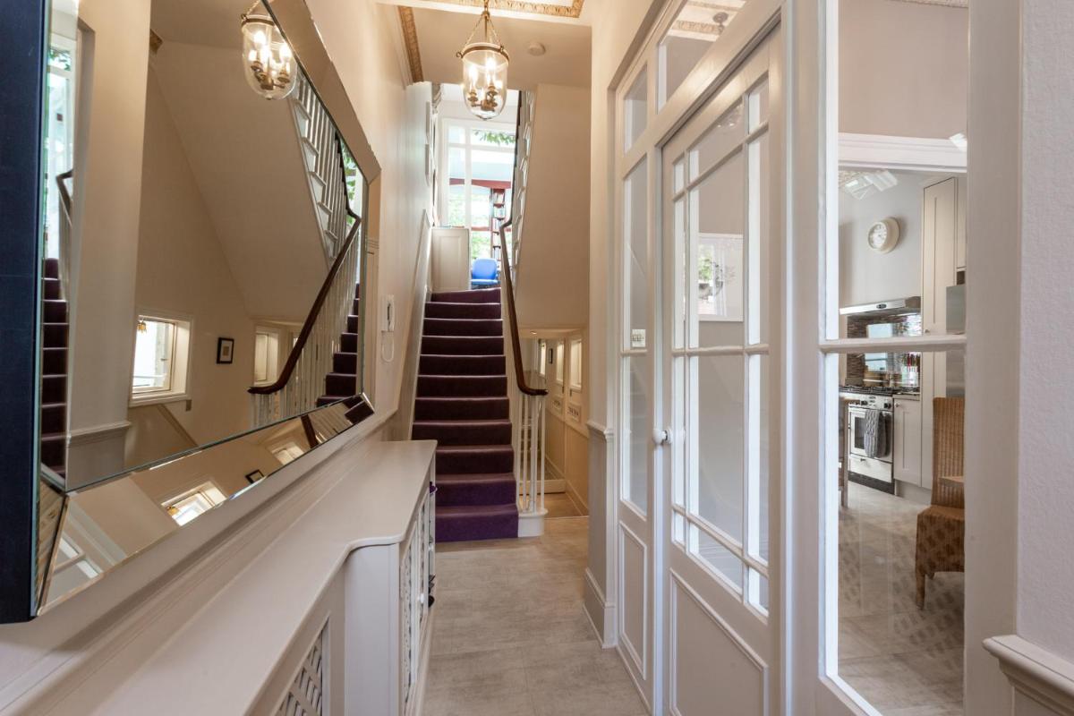 Central London House Zone 1 - Housity