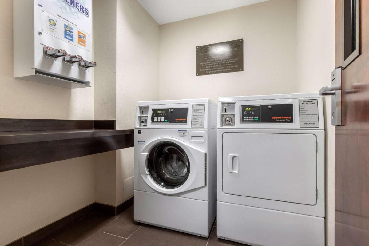 Comfort Inn - Housity