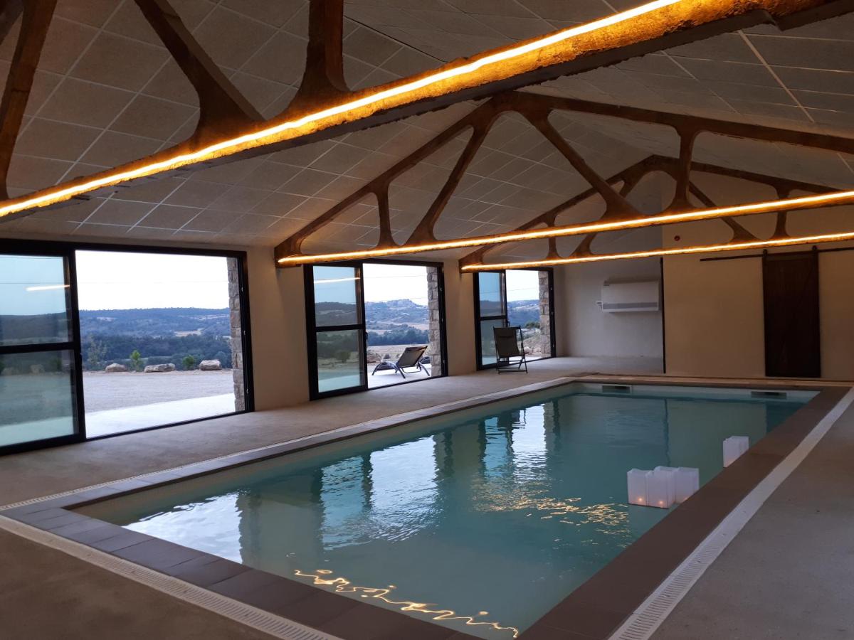 Casa Rural els Esclopets - Housity