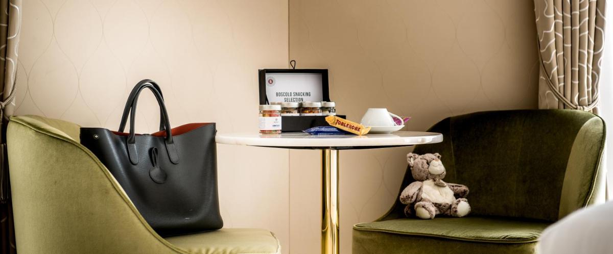 Coin salon dans l'établissement Boscolo Lyon Hotel & Spa