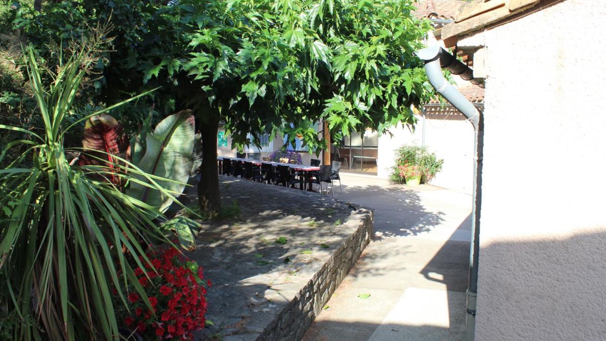 Campotel Du Jaur - Housity