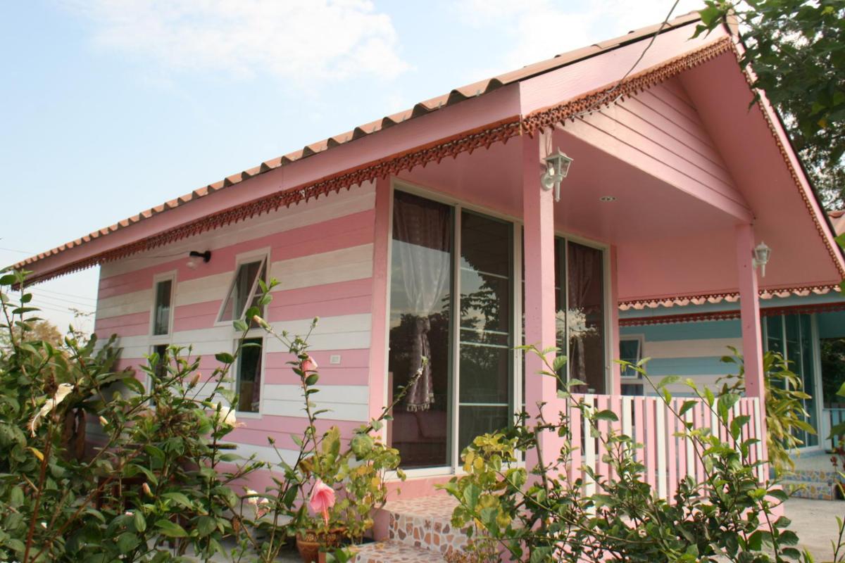 Boathouse Resort Suanphung - Housity