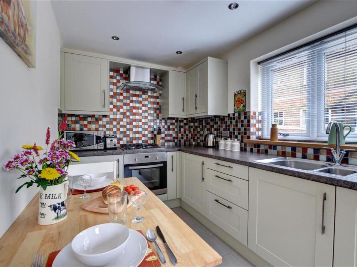 Holiday Home East Hall Hill by Interhome - Housity