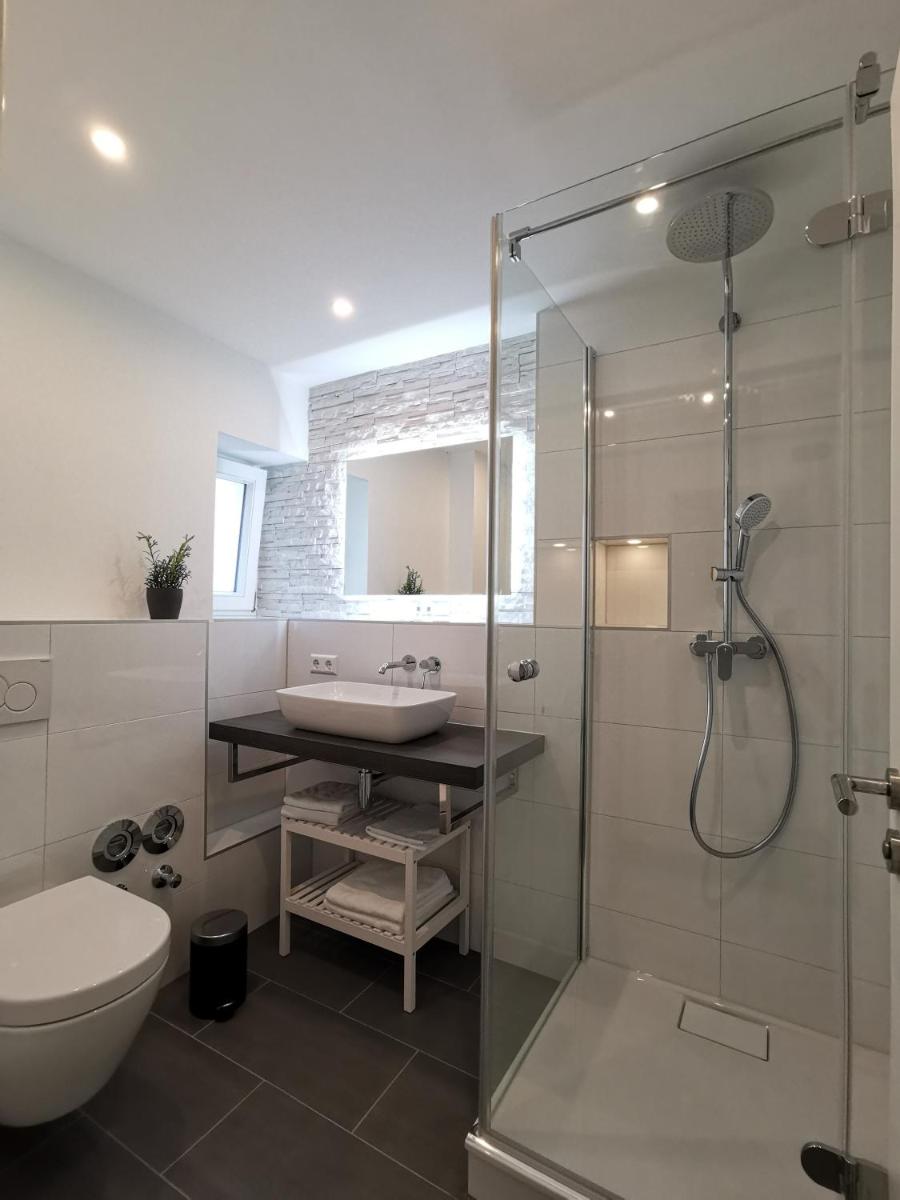 Ferienwohnungen Flussufer - Neckargemünd Altstadt - Housity
