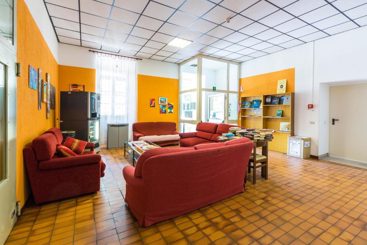 Ostello Al Deserto - Housity