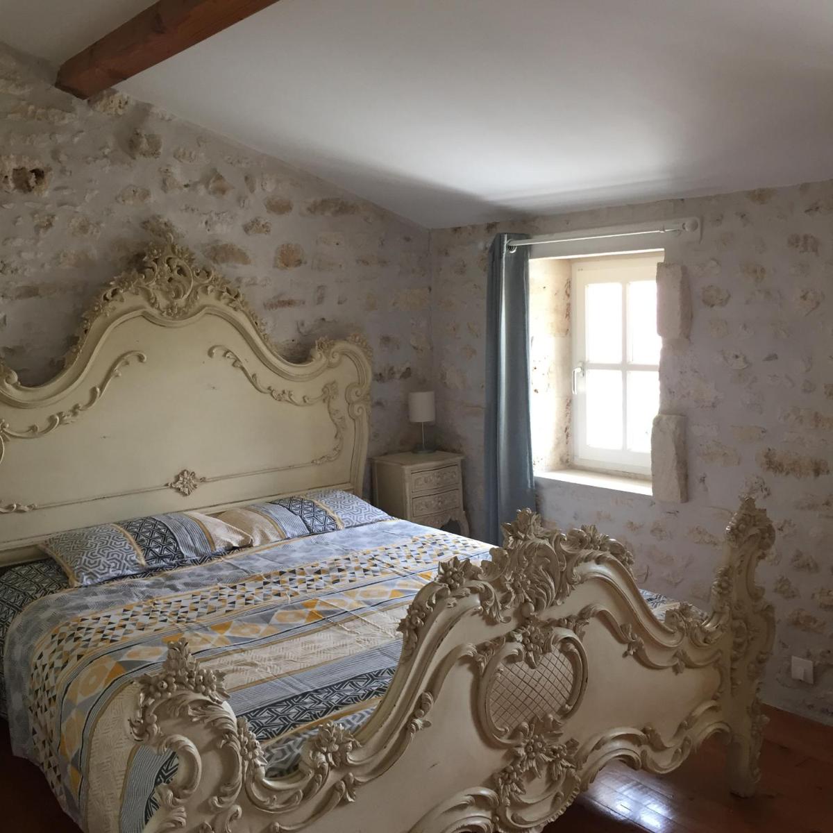 Maison Halcyon Gite with Pool - Hizvo