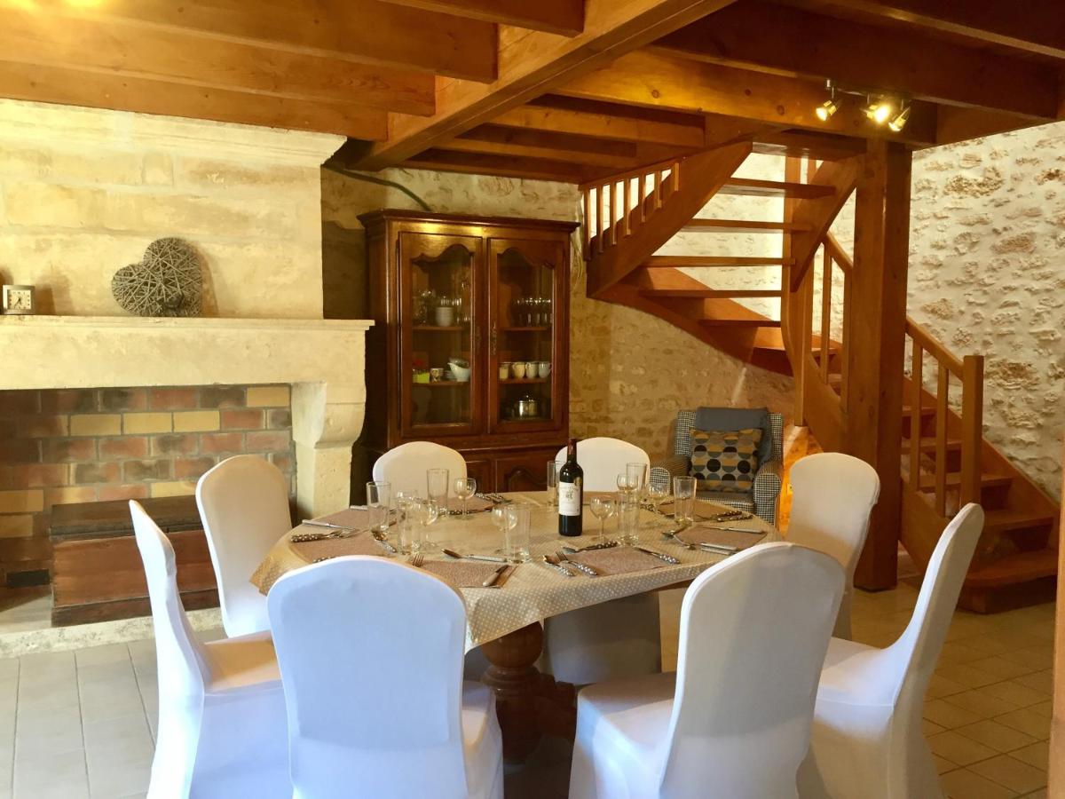 Maison Halcyon Gite with Pool - Hizvo