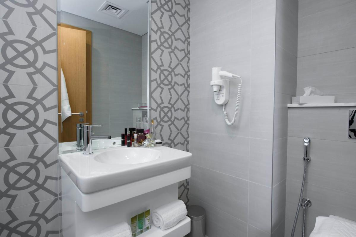 Suitetrails - ibis Styles Manama Diplomatic Area
