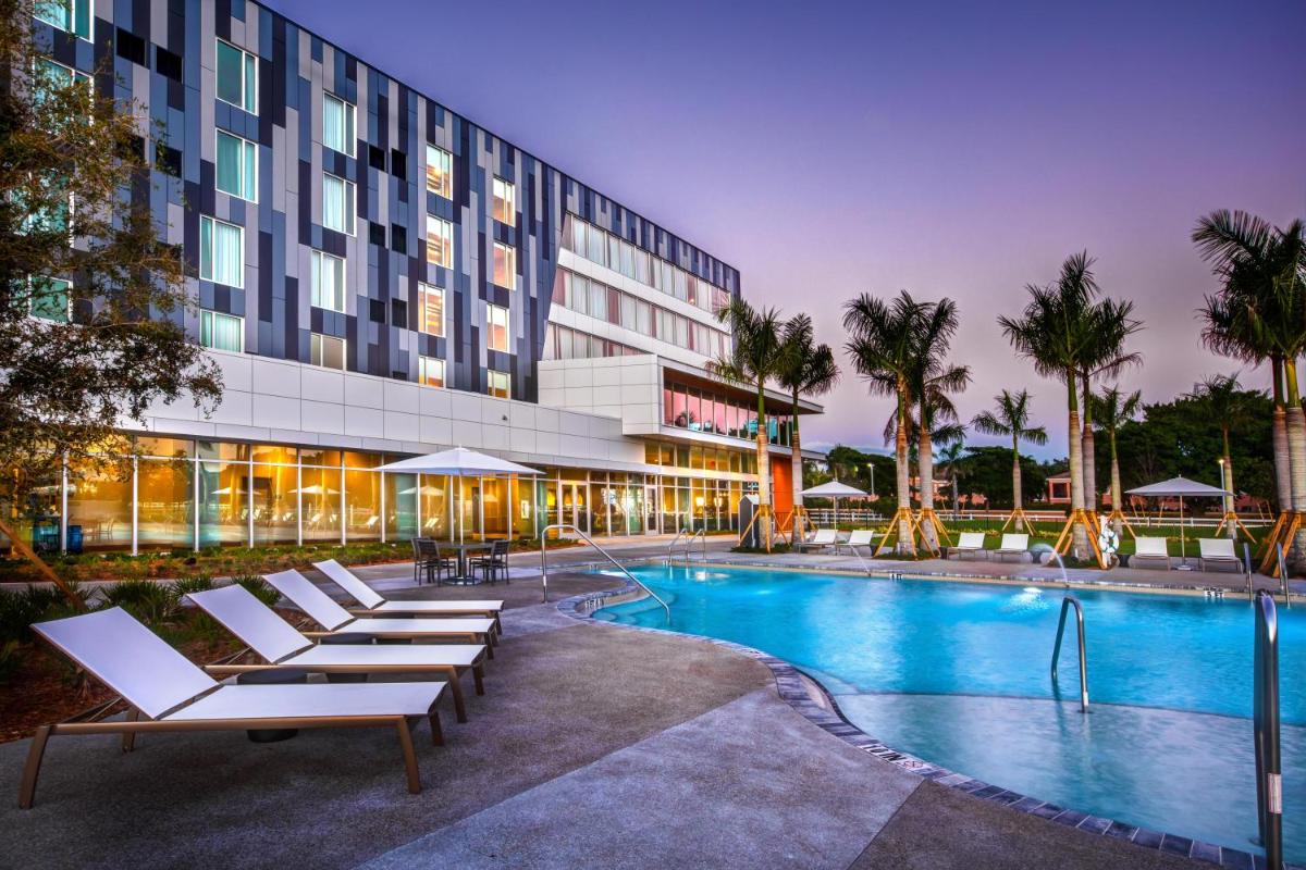 Legacy Hotel at IMG Academy - Housity