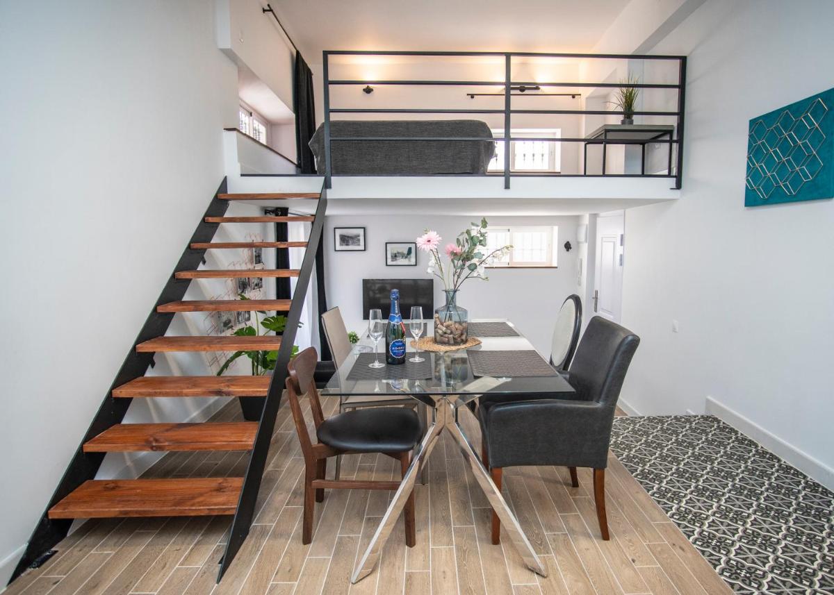 Casa Toledo & El Pont Alicante Apartments - Housity