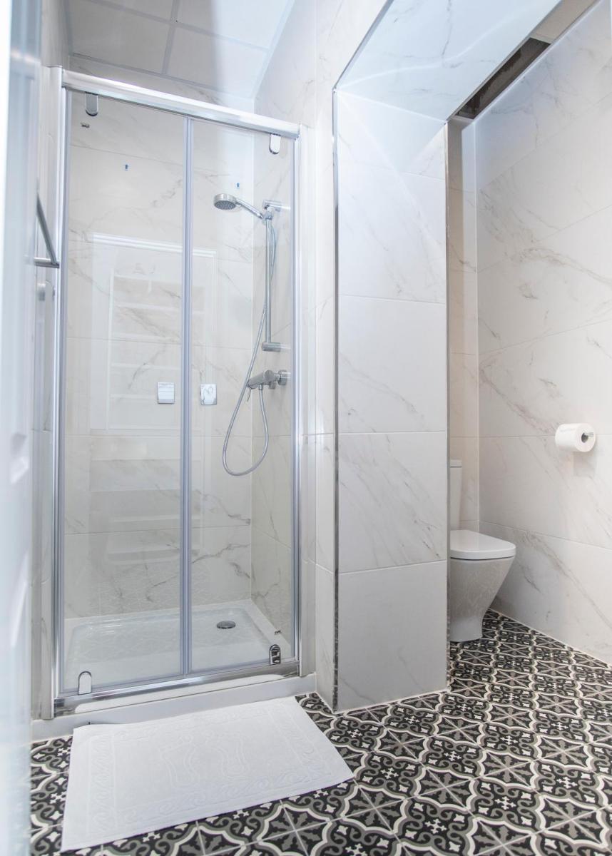 Casa Toledo & El Pont Alicante Apartments - Housity