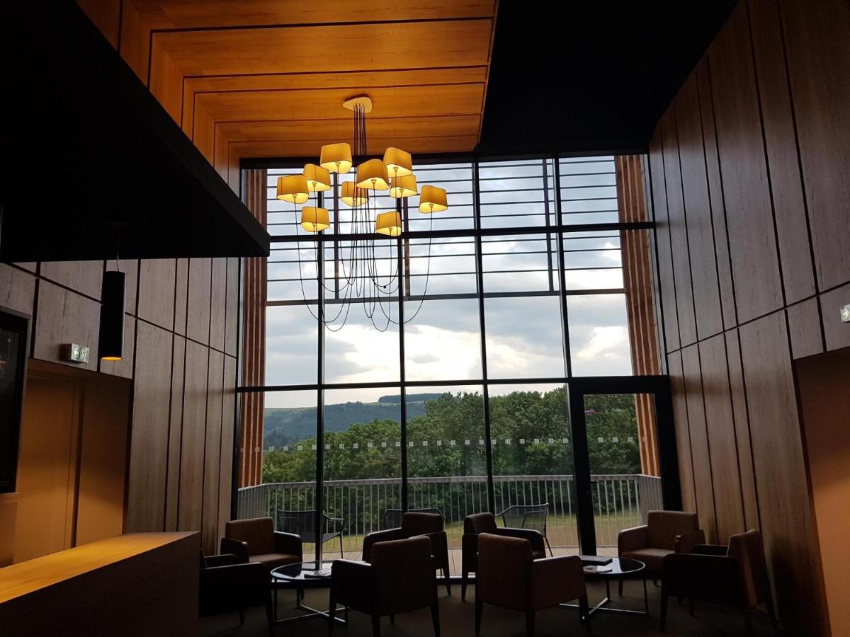 Vue générale sur la montagne ou vue sur la montagne depuis l'hôtel