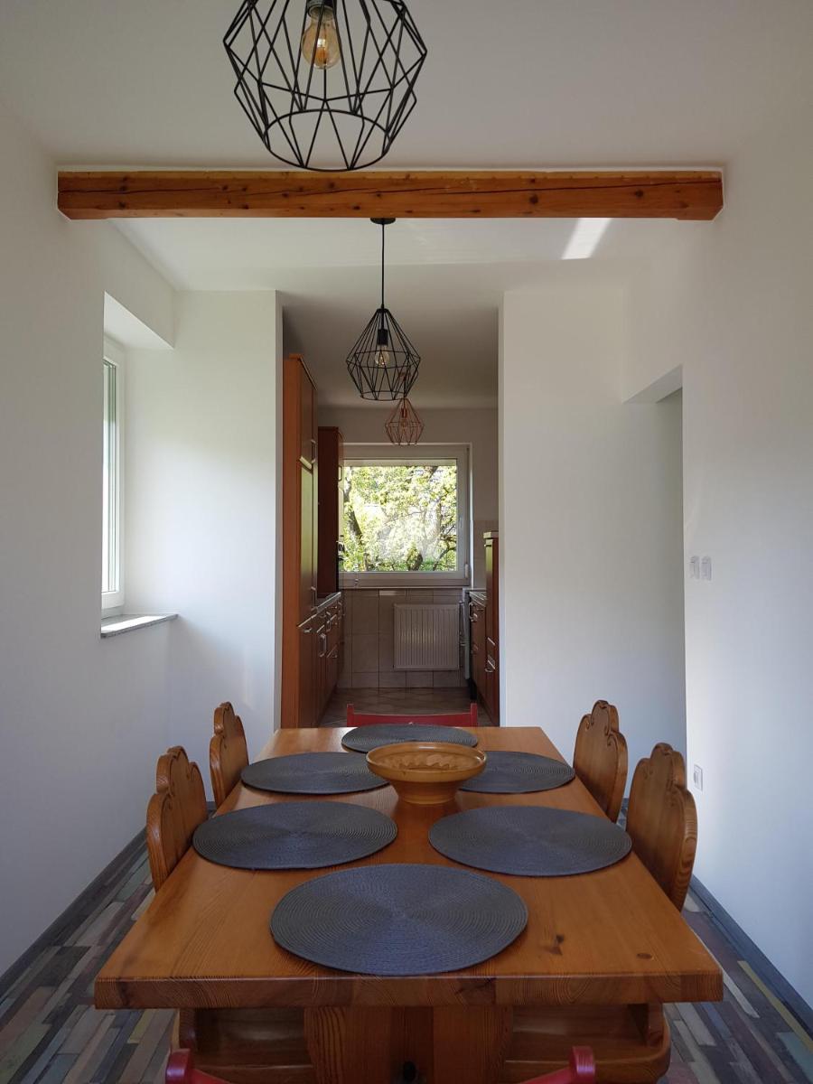 Apartma Unica - Housity