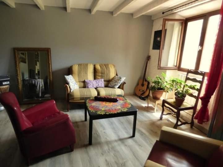 Inlakesh - Housity