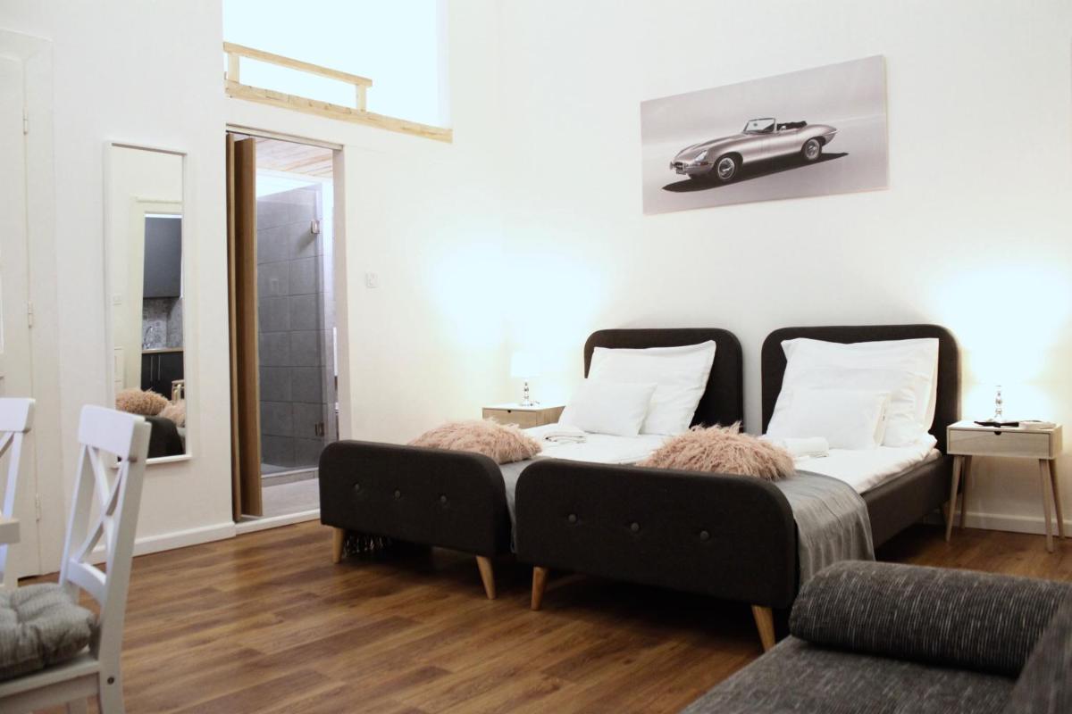 City Center Apartman - Weidlich Palace - Miskolc - Housity