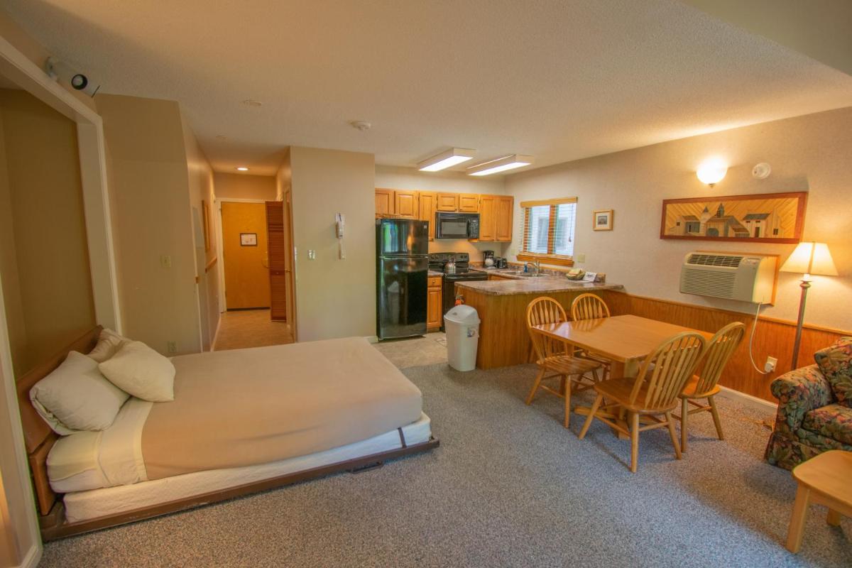 Attitash Mountain Village - Housity