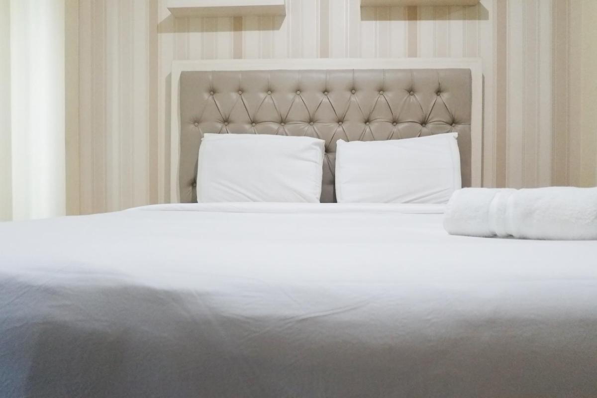 Clean Studio Apartment Connected to Mall at Orchard Supermall Mansion By Travelio - Hizvo