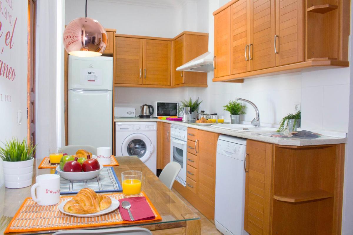 Living Valencia Apartments - Merced - Housity