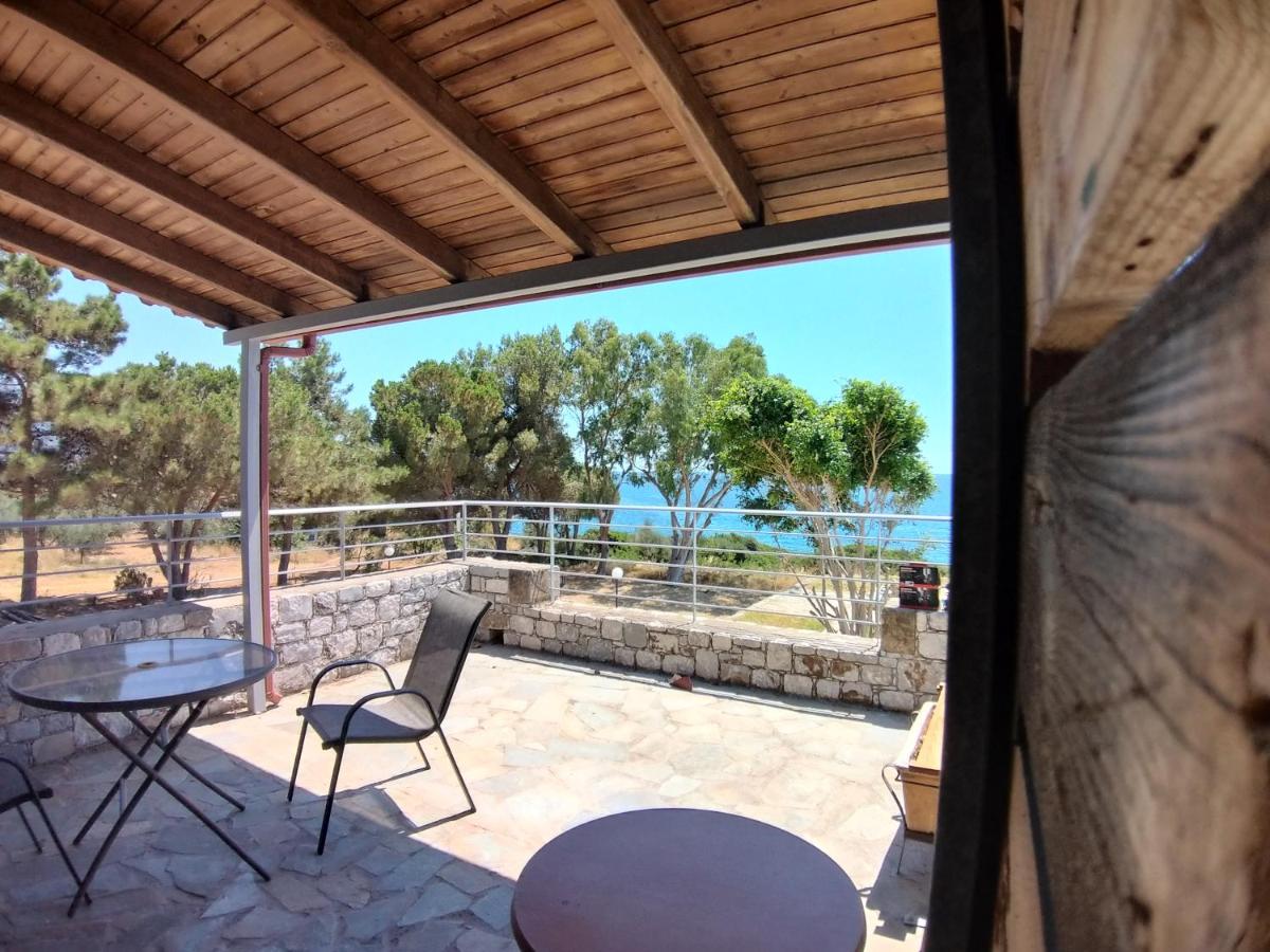 Stoupa Properties Rooms - Housity
