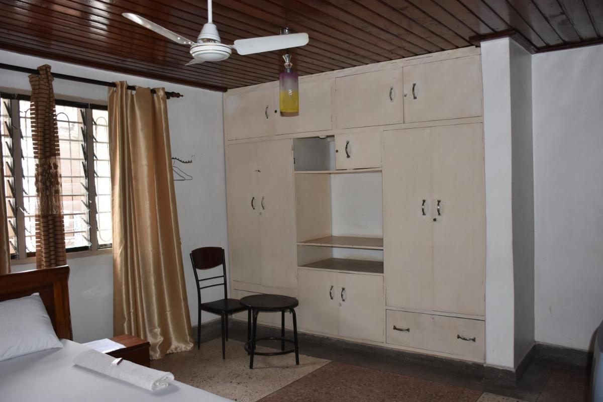 Kituri Royal Annex - Housity