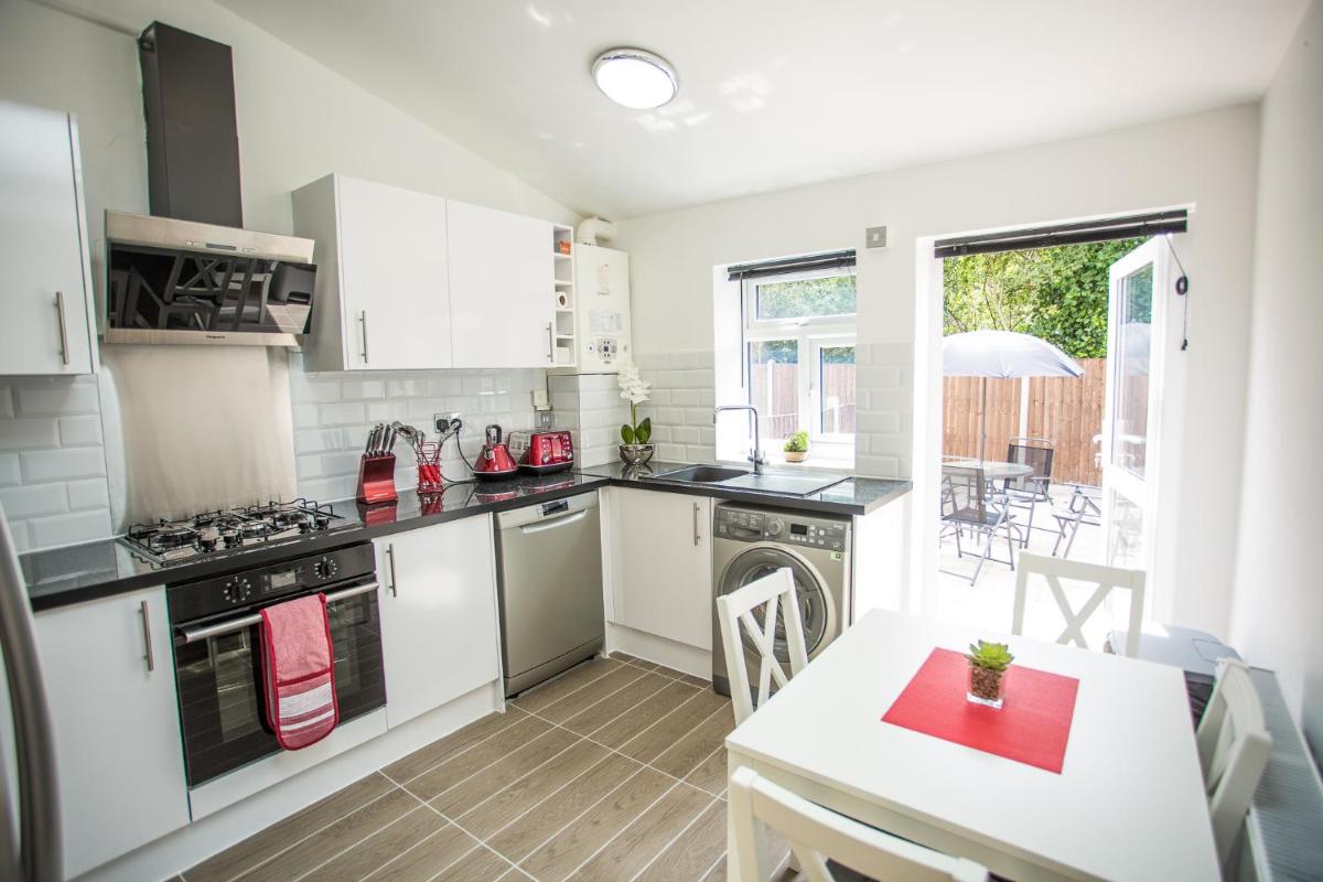Sunset Homes - Housity