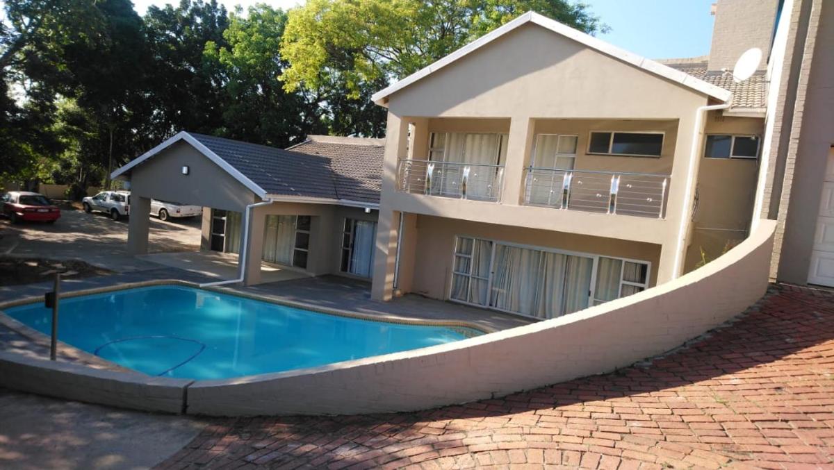 DeTlous BnB - Housity