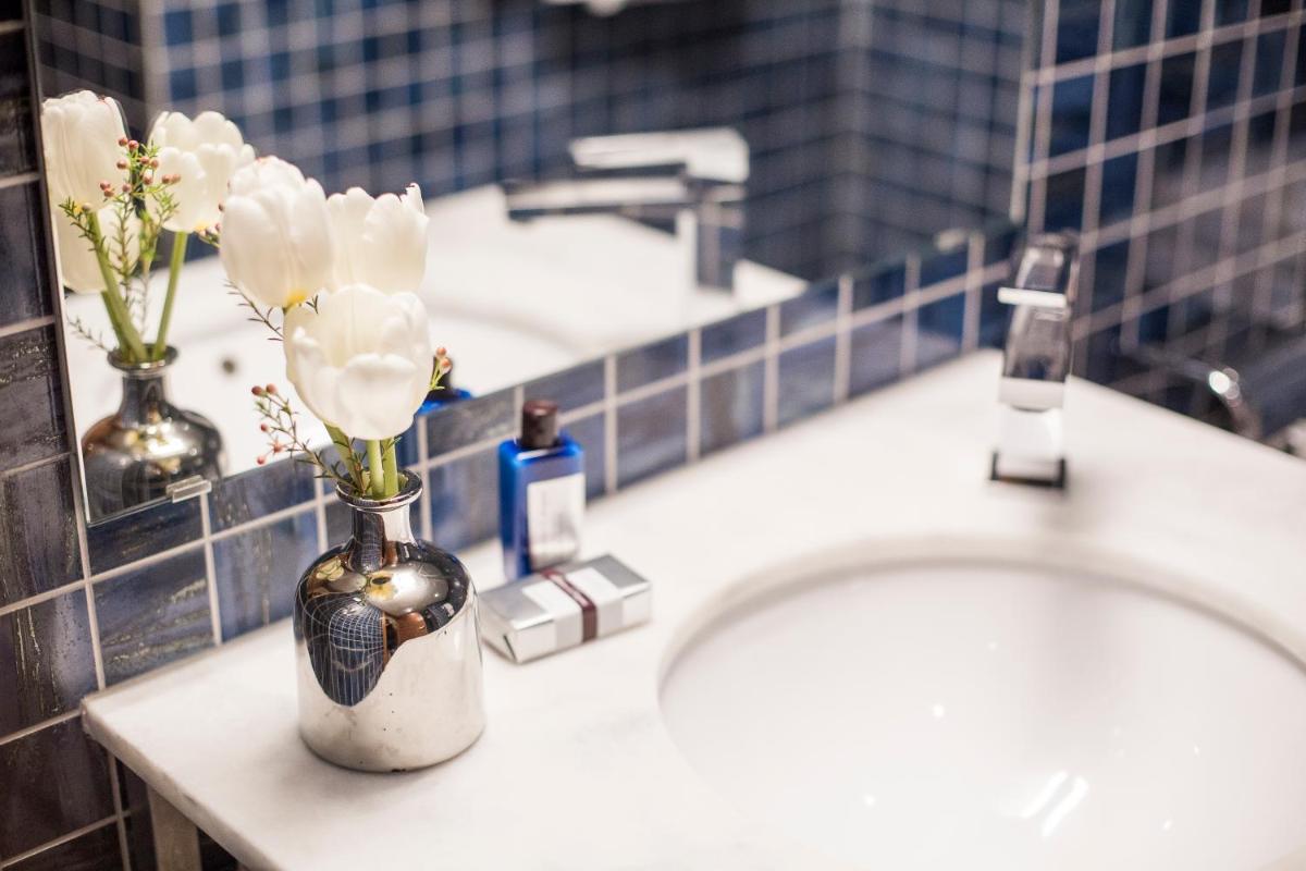 Un baño de Majestic Hotel & Spa Barcelona GL
