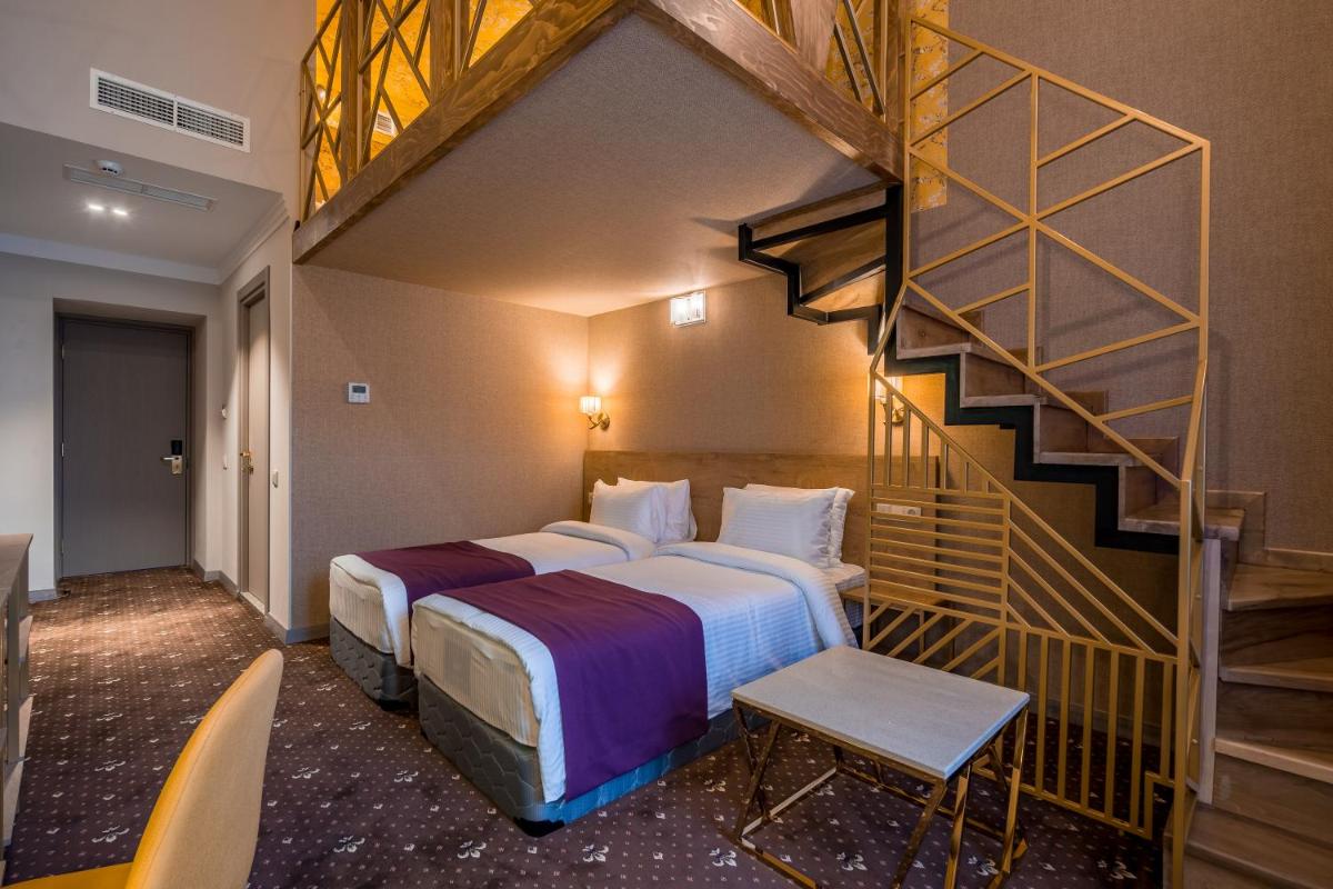 Gladius Inn Boutique Hotel by DNT Group - Housity