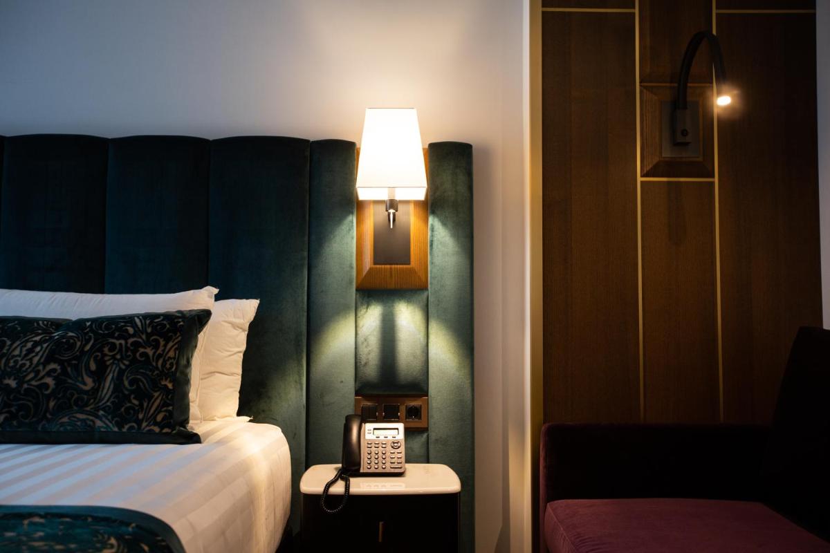Cama o camas de una habitación en Boutique Hotel Élke Spa Superior