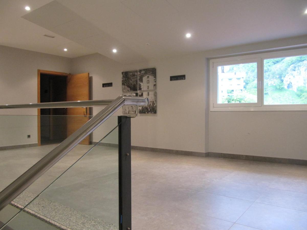 Imagen de la galería de Iraipe Santuario de Arantzazu Hotel, en Oñate