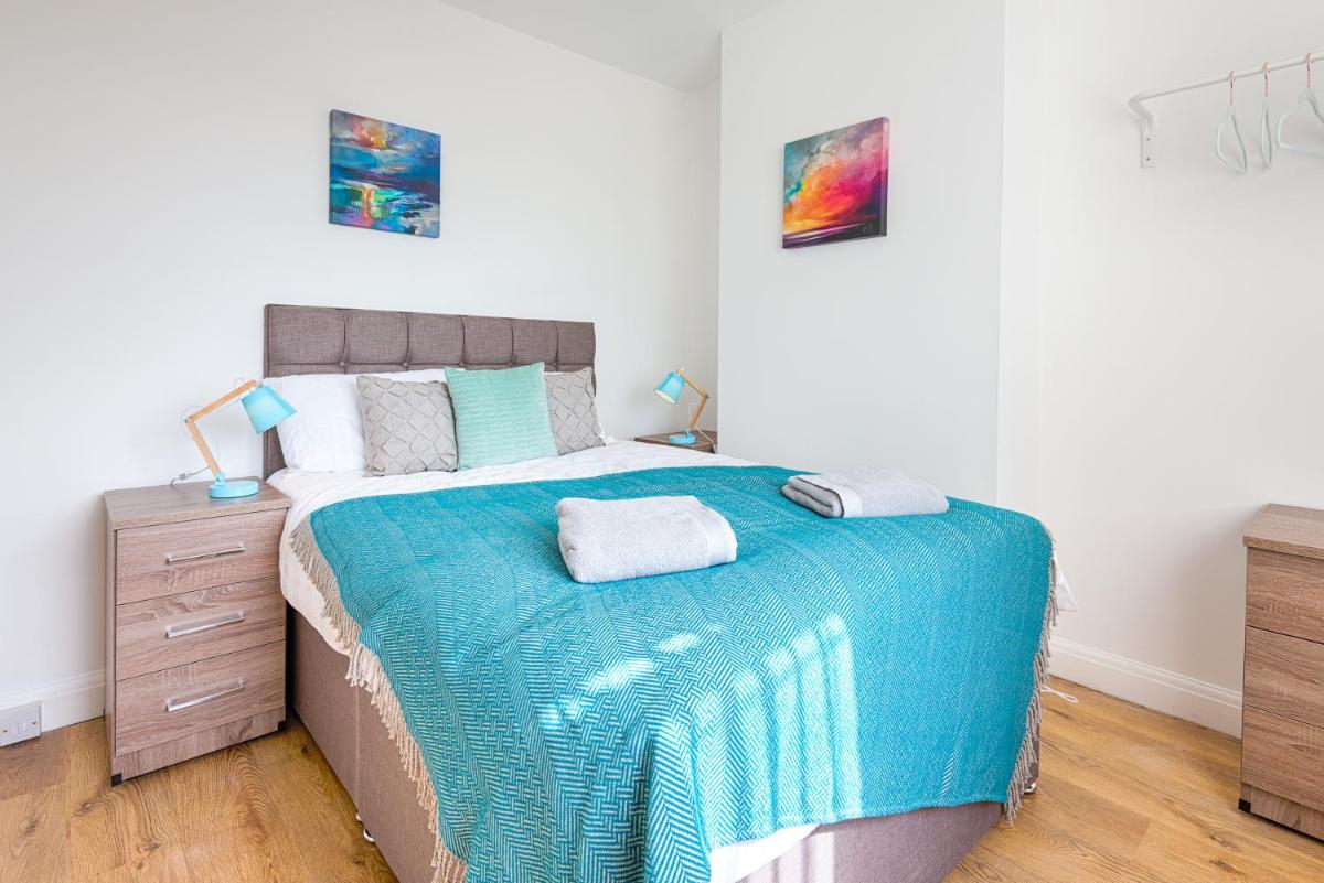 Liberty Spacious Swansea - Housity